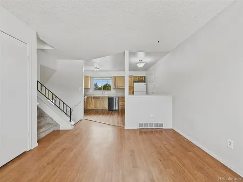 904 S Uravan Street Aurora CO 80017