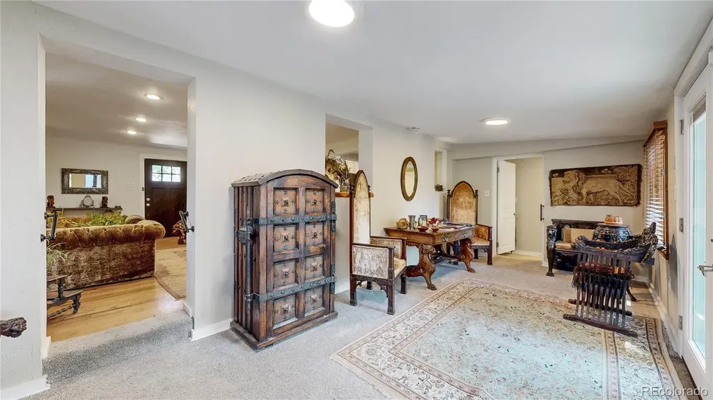 1080 Krameria Street Denver CO 80220