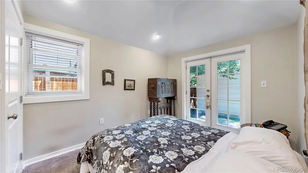1080 Krameria Street Denver CO 80220