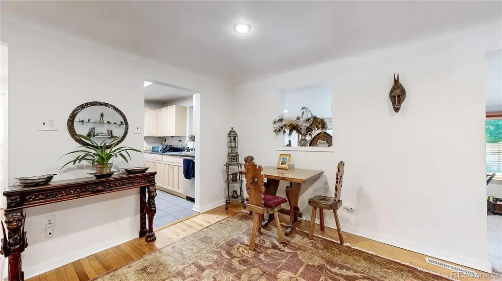 1080 Krameria Street Denver CO 80220
