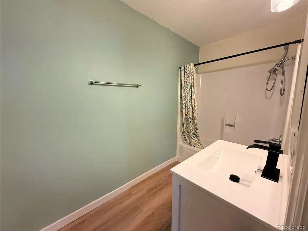 10722 E Exposition Avenue Aurora CO 80012