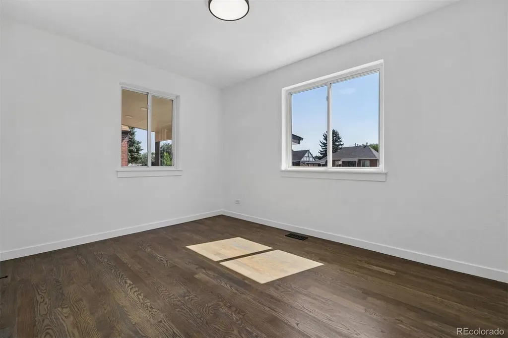 3227 Albion Street Denver CO 80207