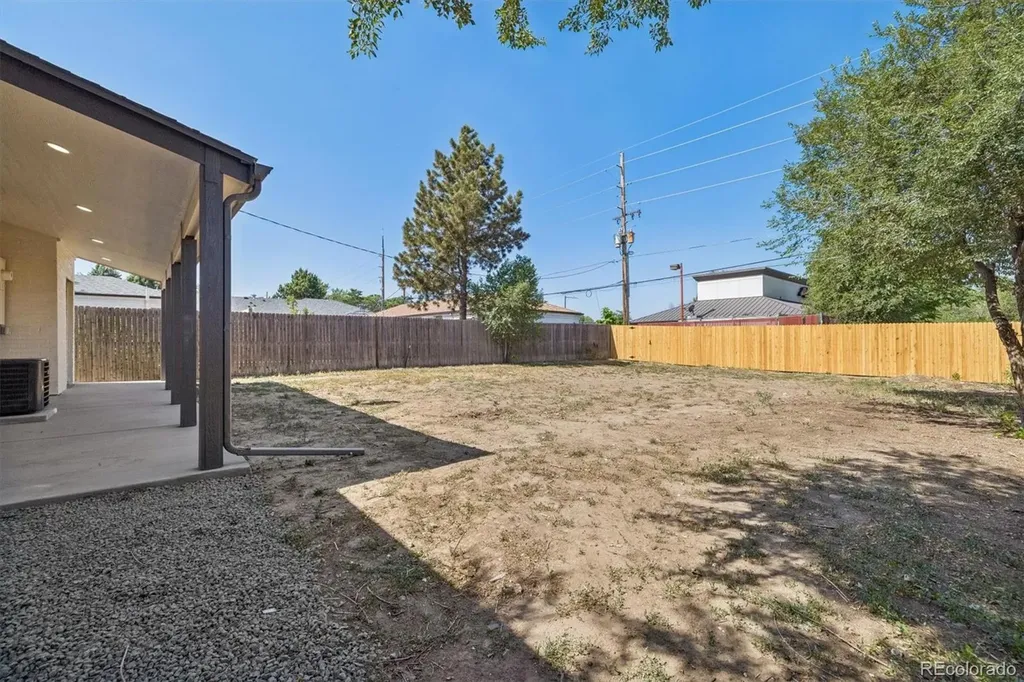 3227 Albion Street Denver CO 80207