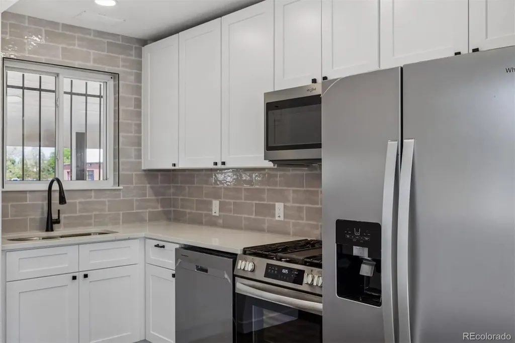 3227 Albion Street Denver CO 80207