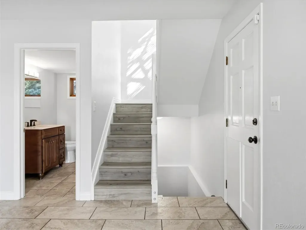 8074 W Brook Drive Littleton CO 80128