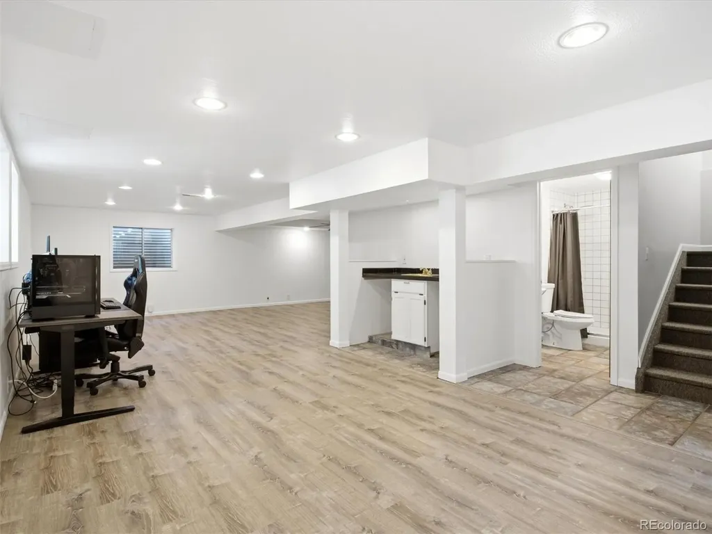 8074 W Brook Drive Littleton CO 80128