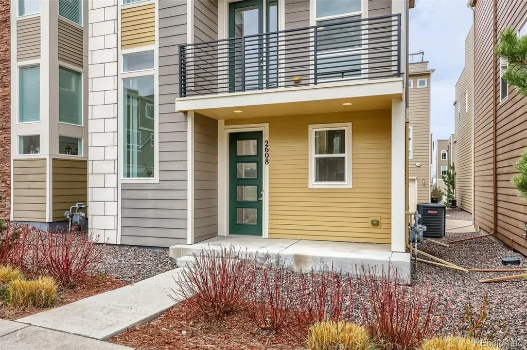 2608 Palau Way Castle Rock CO 80109