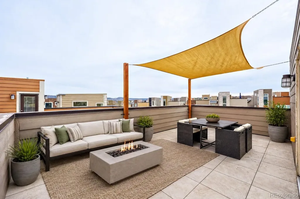2608 Palau Way Castle Rock CO 80109