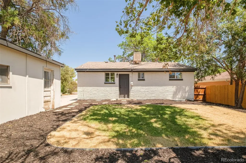 7967 Durango Street Denver CO 80221