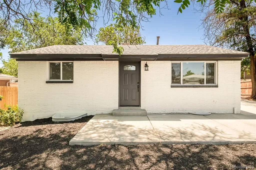 7967 Durango Street Denver CO 80221