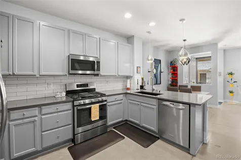 562 E Dry Creek Place Littleton CO 80122