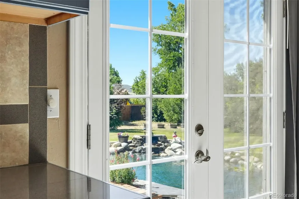8102 S Everett Street Littleton CO 80128