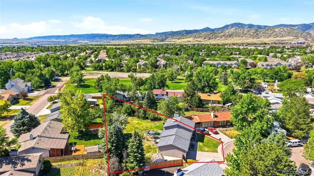 8102 S Everett Street Littleton CO 80128