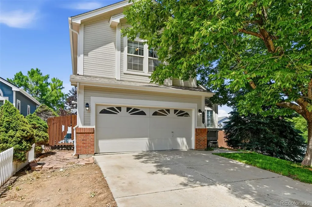10417 Bellaire Court Denver CO 80233