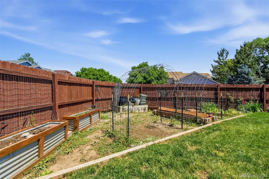 10417 Bellaire Court Denver CO 80233