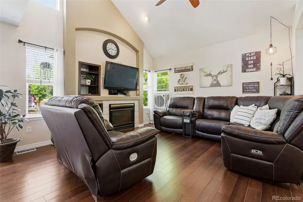 10417 Bellaire Court Denver CO 80233