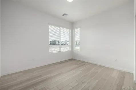 6153 N Ceylon Street Aurora CO 80019
