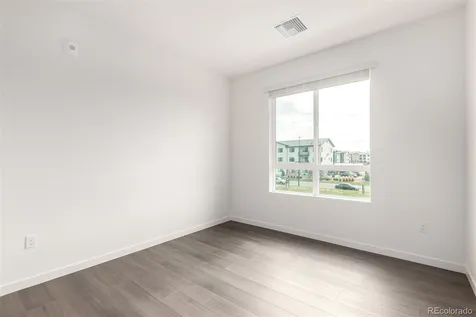 6153 N Ceylon Street Aurora CO 80019