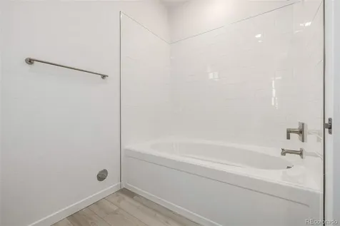 6153 N Ceylon Street Aurora CO 80019