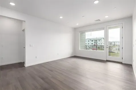 6153 N Ceylon Street Aurora CO 80019