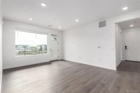 6153 N Ceylon Street Aurora CO 80019