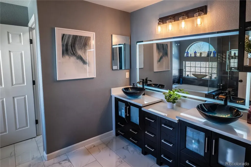 5188 Netherland Street Denver CO 80249