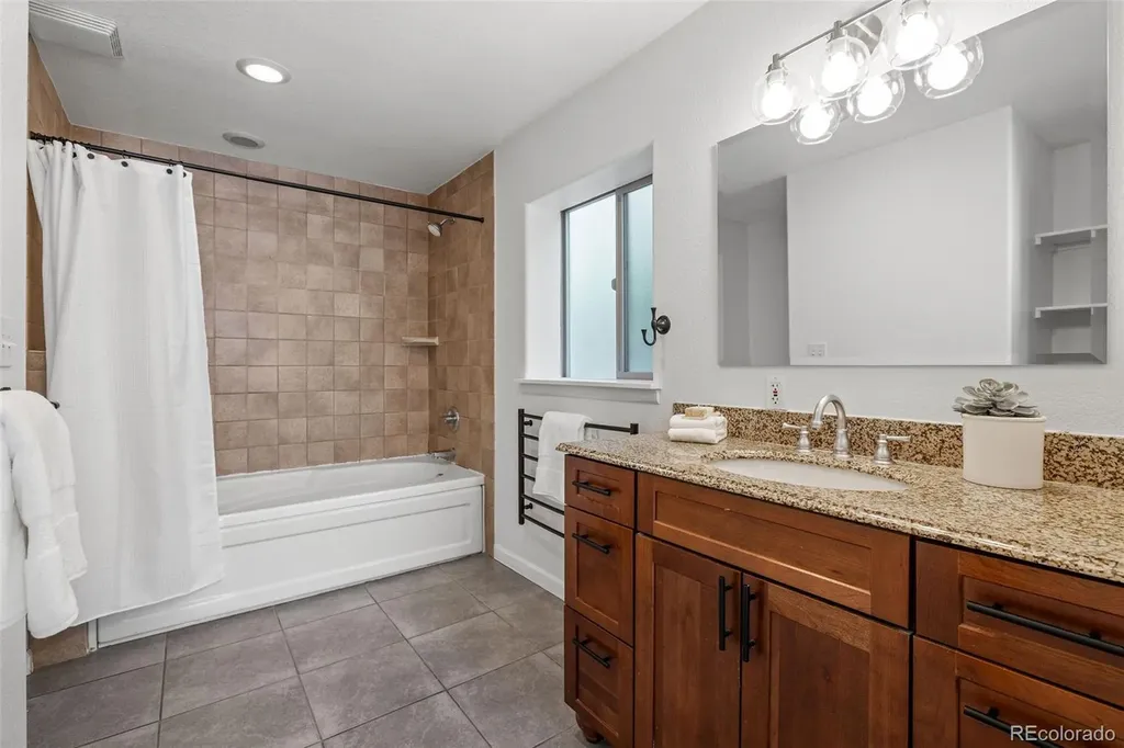 1434 Milwaukee Street Denver CO 80206