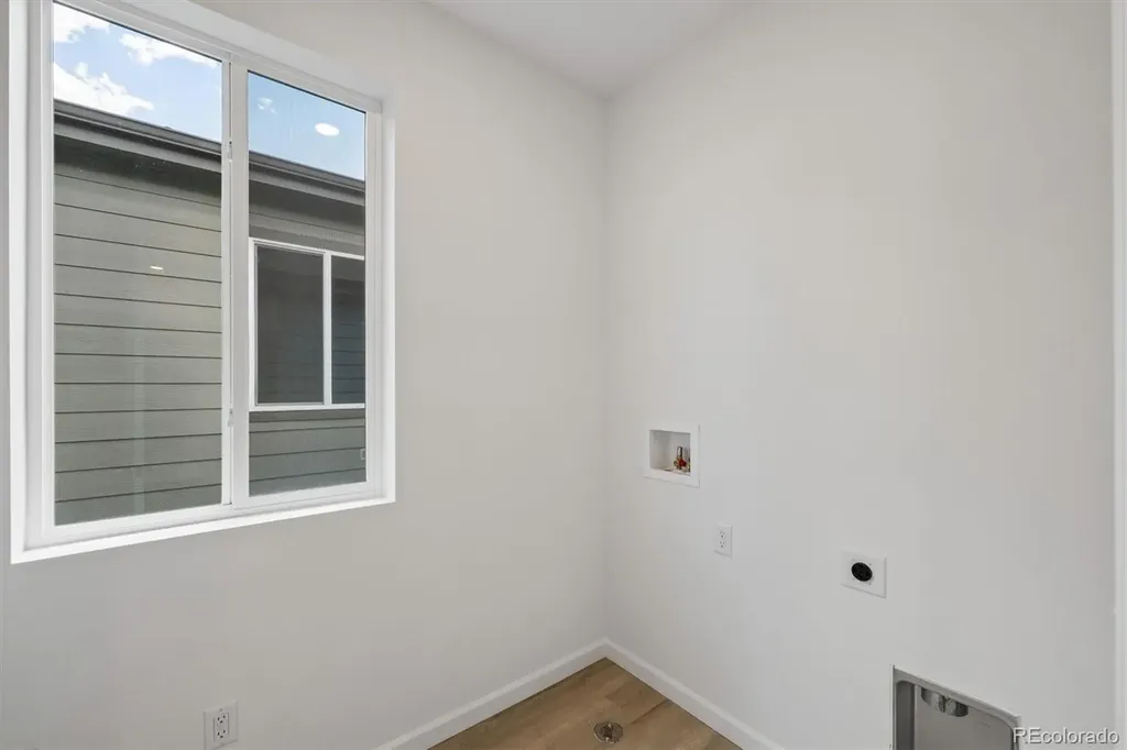 24185 E 30th Place Aurora CO 80019