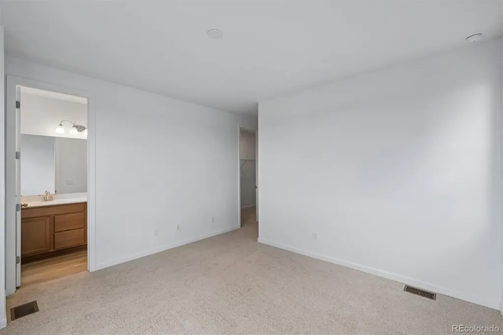 24185 E 30th Place Aurora CO 80019