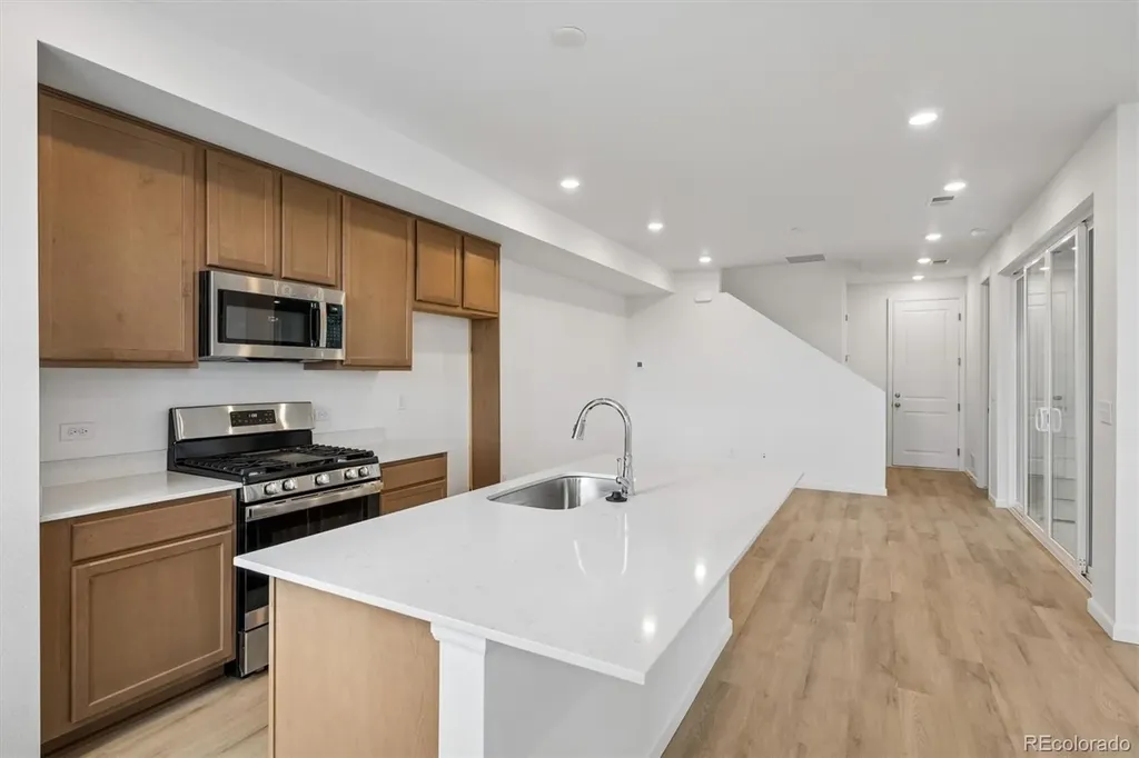 24185 E 30th Place Aurora CO 80019