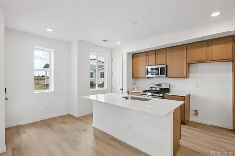 24185 E 30th Place Aurora CO 80019