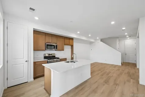 24185 E 30th Place Aurora CO 80019