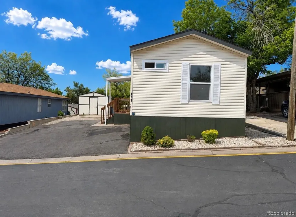 2551 W 92 Avenue Federal Heights CO 80260