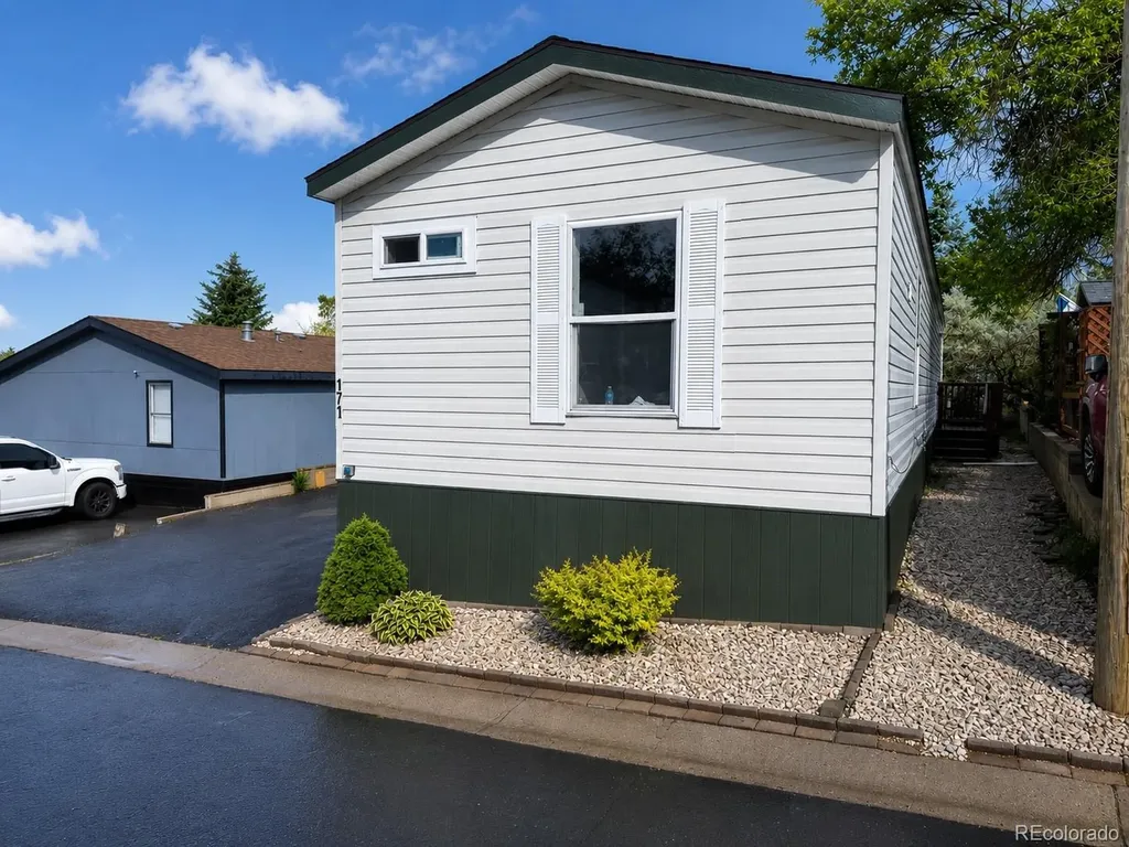 2551 W 92 Avenue Federal Heights CO 80260