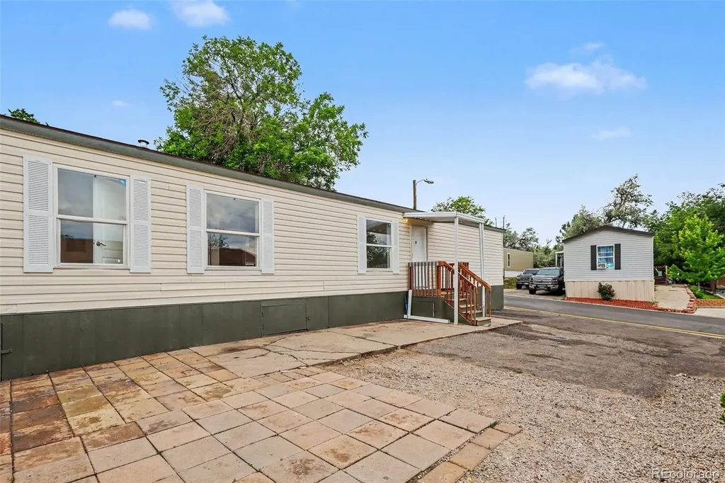 2551 W 92 Avenue Federal Heights CO 80260