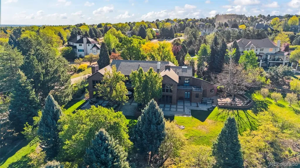 8414 Firethorn Court Niwot CO 80503