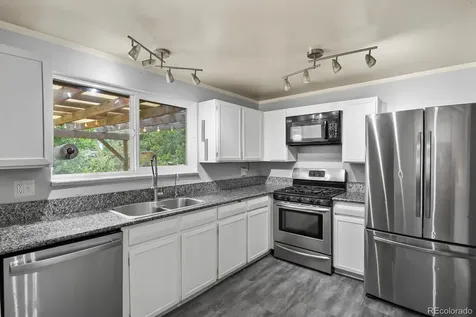 330 Depew Street Lakewood CO 80226