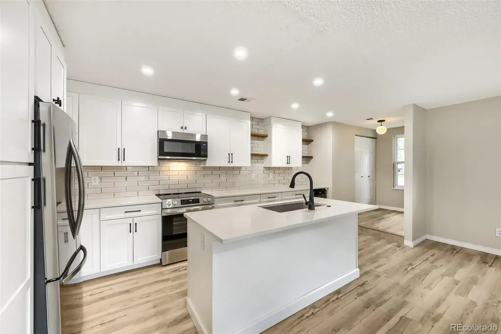 8462 Everett Way Arvada CO 80005