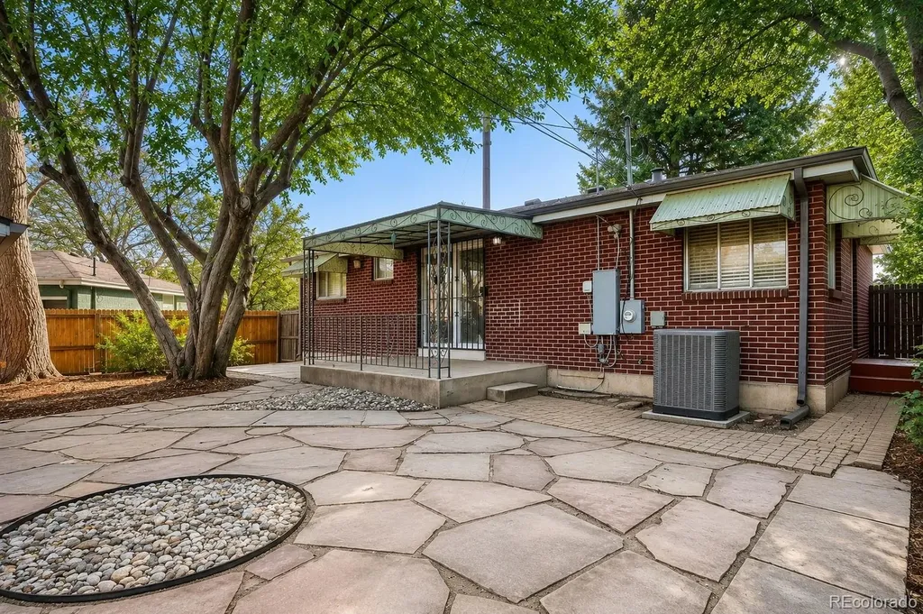 1435 S Ogden Street Denver CO 80210