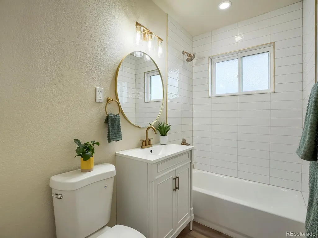 3699 Grape Street Denver CO 80207