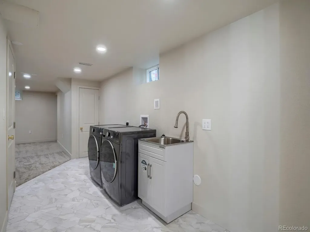 3699 Grape Street Denver CO 80207
