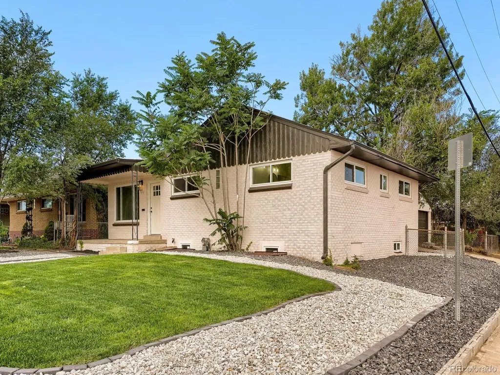 3699 Grape Street Denver CO 80207