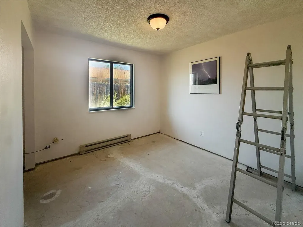 255 E Raven Avenue Rangely CO 81648
