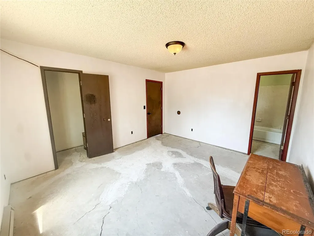 255 E Raven Avenue Rangely CO 81648