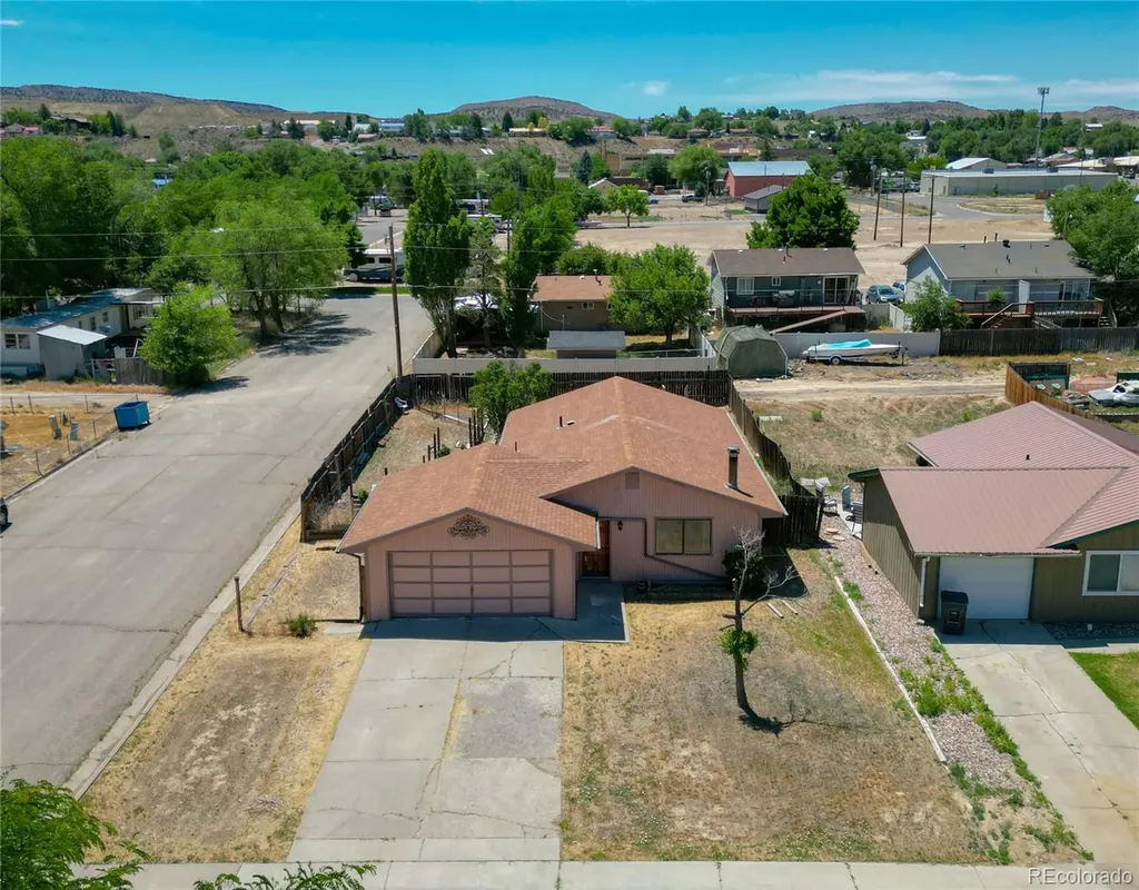 255 E Raven Avenue Rangely CO 81648