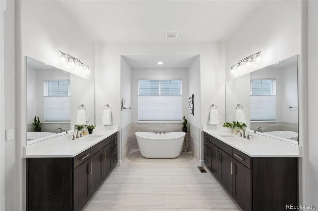 21902 E Tansy Place Aurora CO 80016
