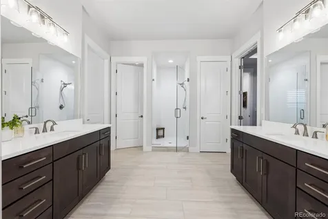 21902 E Tansy Place Aurora CO 80016