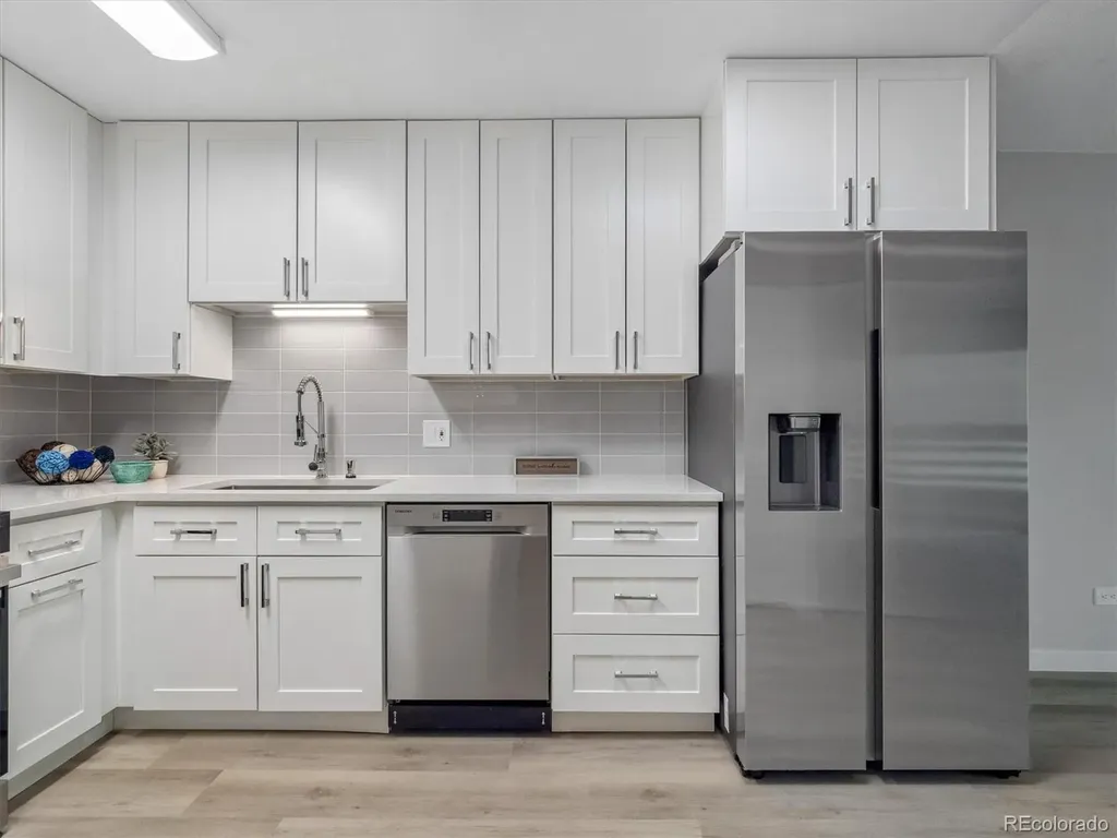 635 S Alton Way Denver CO 80247