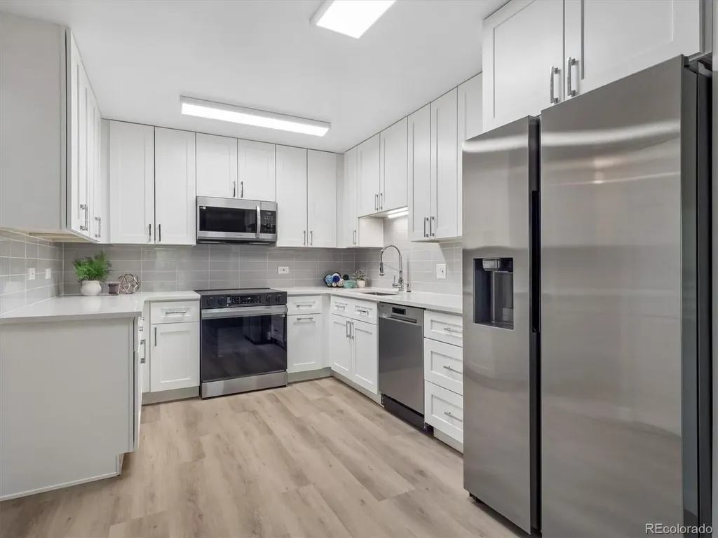 635 S Alton Way Denver CO 80247