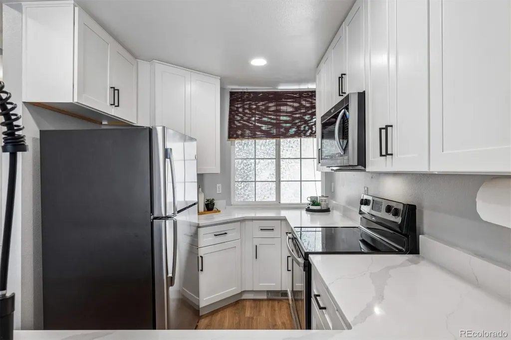 9126 W Phillips Drive Littleton CO 80128